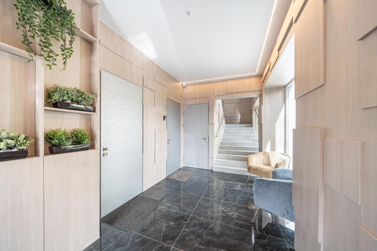 Brand New Apartment With Terrace Near The Sea Jurmala Exterior photo
